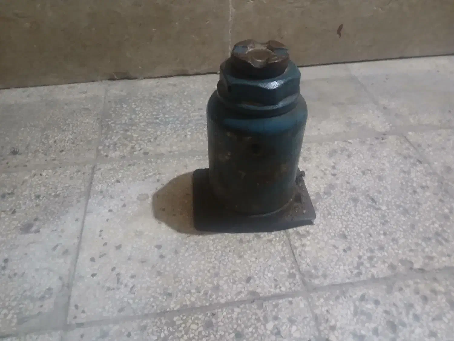 جک ۲۰ تنی ۱۰چزخی|ابزارآلات|فیروزآباد (فارس), |دیوار