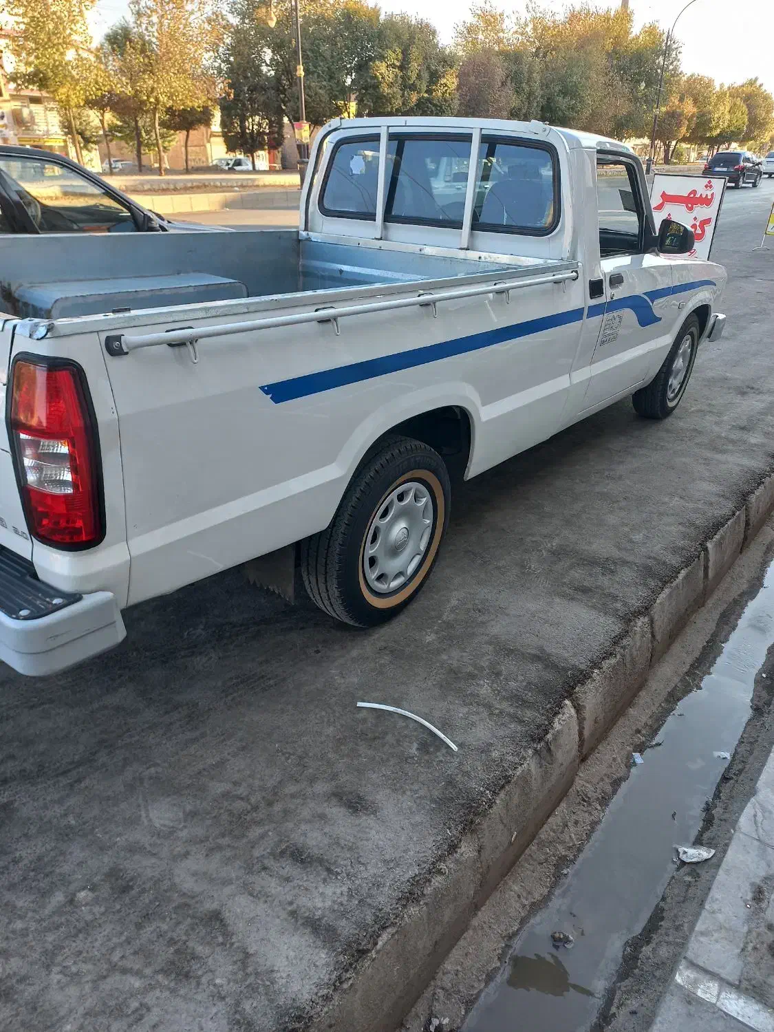 وانت کارا ۲۰۰۰|خودرو سواری و وانت|شیراز, فرگاز|دیوار