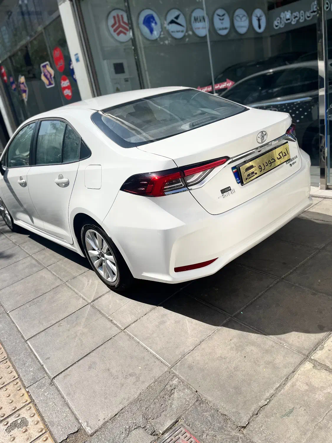 تویوتا لوین 1800 .. تویوتا TOYOTA.هیبرید 2024/25س|خودرو سواری و وانت|تهران, توحید|دیوار