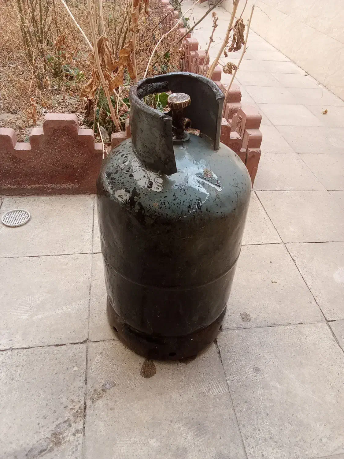 کپسول پرسی|ظروف پخت‌وپز|کرج, شهرک جهان آرا|دیوار