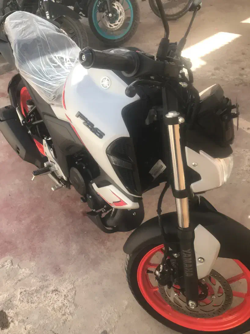 Fz 2025|موتورسیکلت|قشم, |دیوار