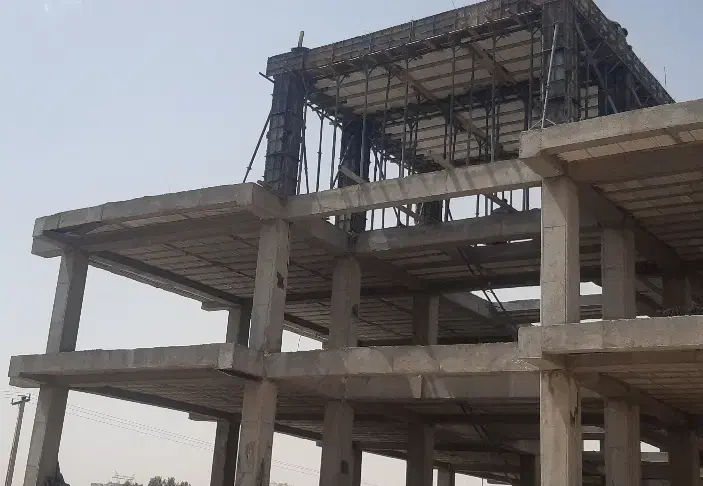 نیازمند بنا،سیمانکار،لیسه کش،کاشی کار|استخدام معماری، عمران و ساختمانی|قم, پردیسان|دیوار