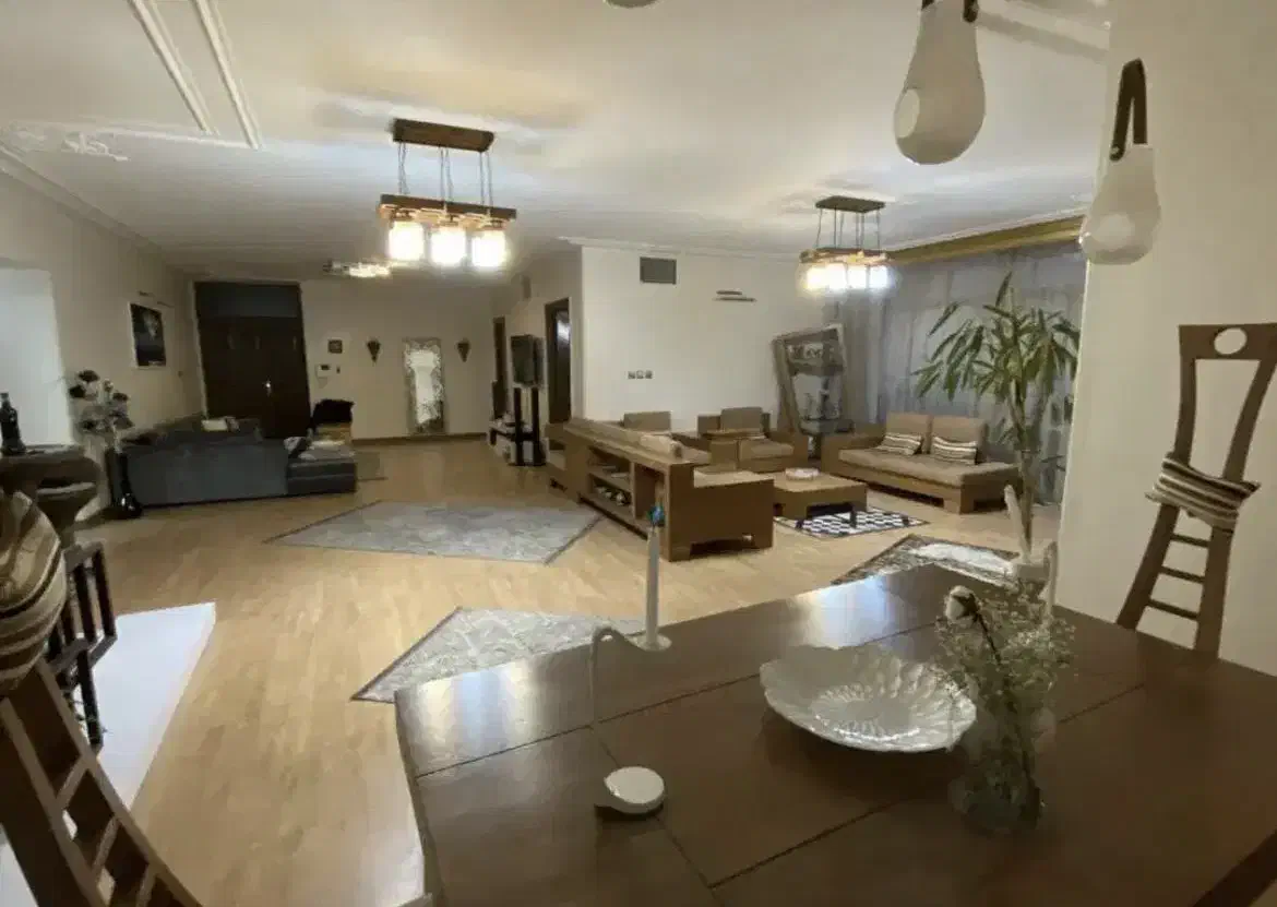 178 متر،میر،طبقه اول،3خواب|فروش آپارتمان|اصفهان, باغ نگاره|دیوار