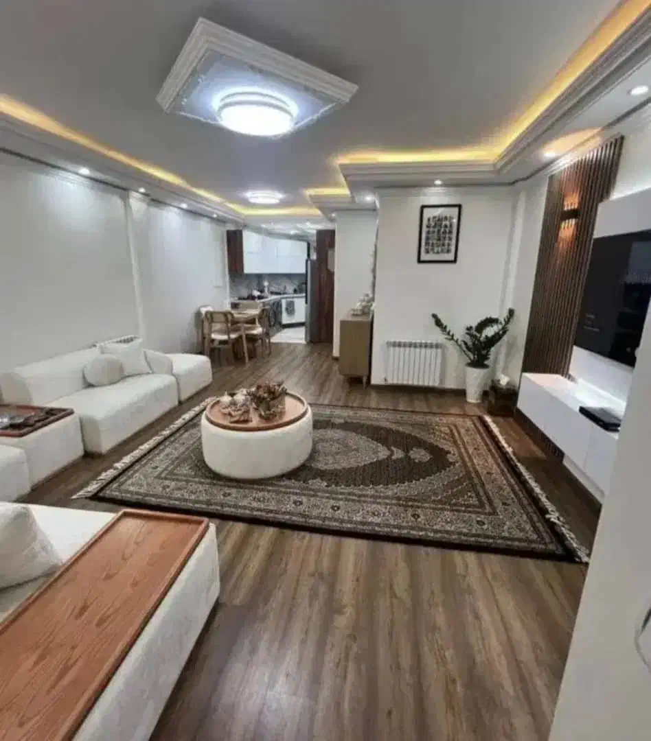 ۱۰۸ متر شش دانگ، وامدار،بدون اوراق، ۵۰۰ نقدی|فروش آپارتمان|محمدشهر, سیدآباد|دیوار