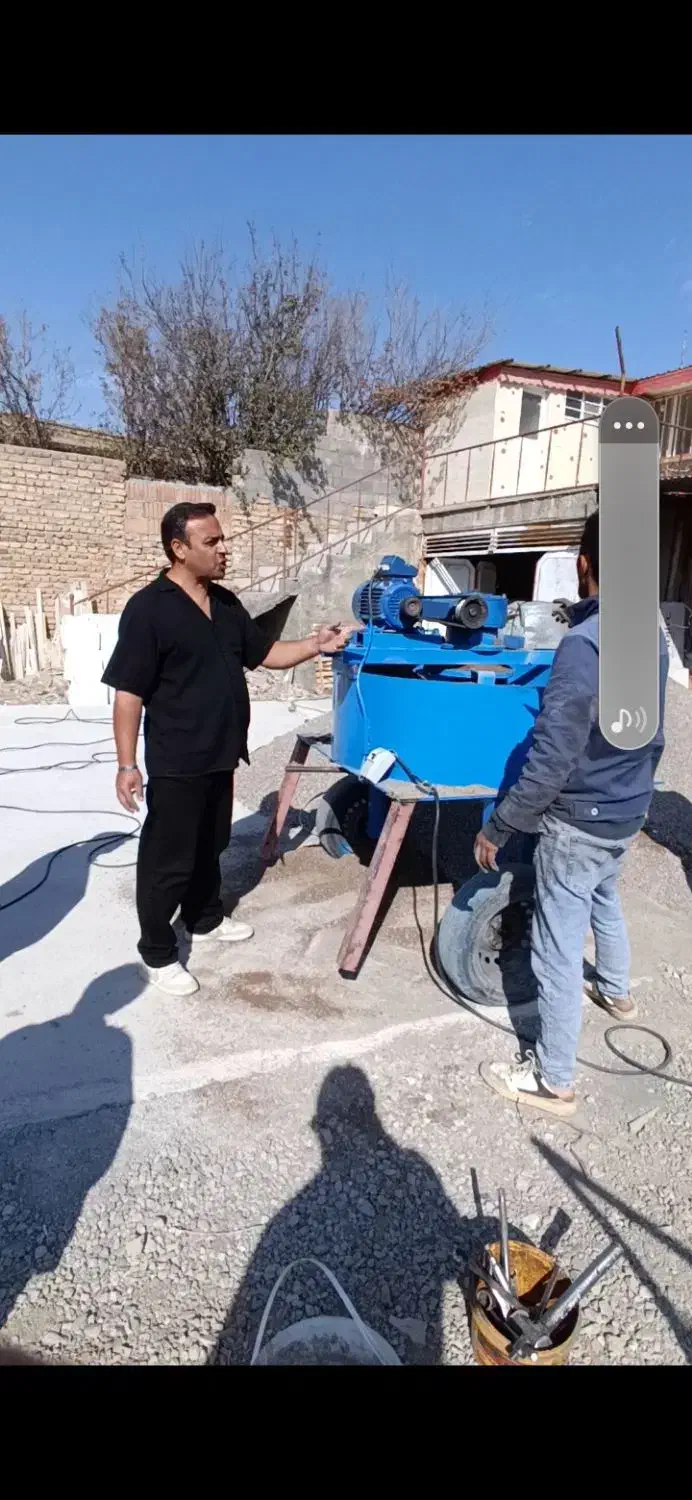 همزن ناریساز دستگاه بلوکزنی دستگاه بلوک سیمانی|ماشینآلات صنعتی|بجنورد, |دیوار