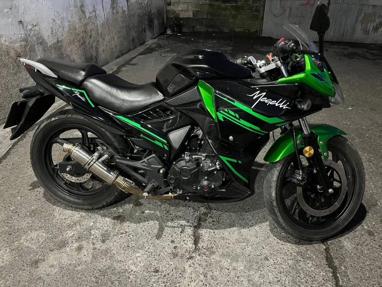 متور مگلی ۲۰۰ تمیز|موتورسیکلت|خرم‌آباد (تنکابن), |دیوار