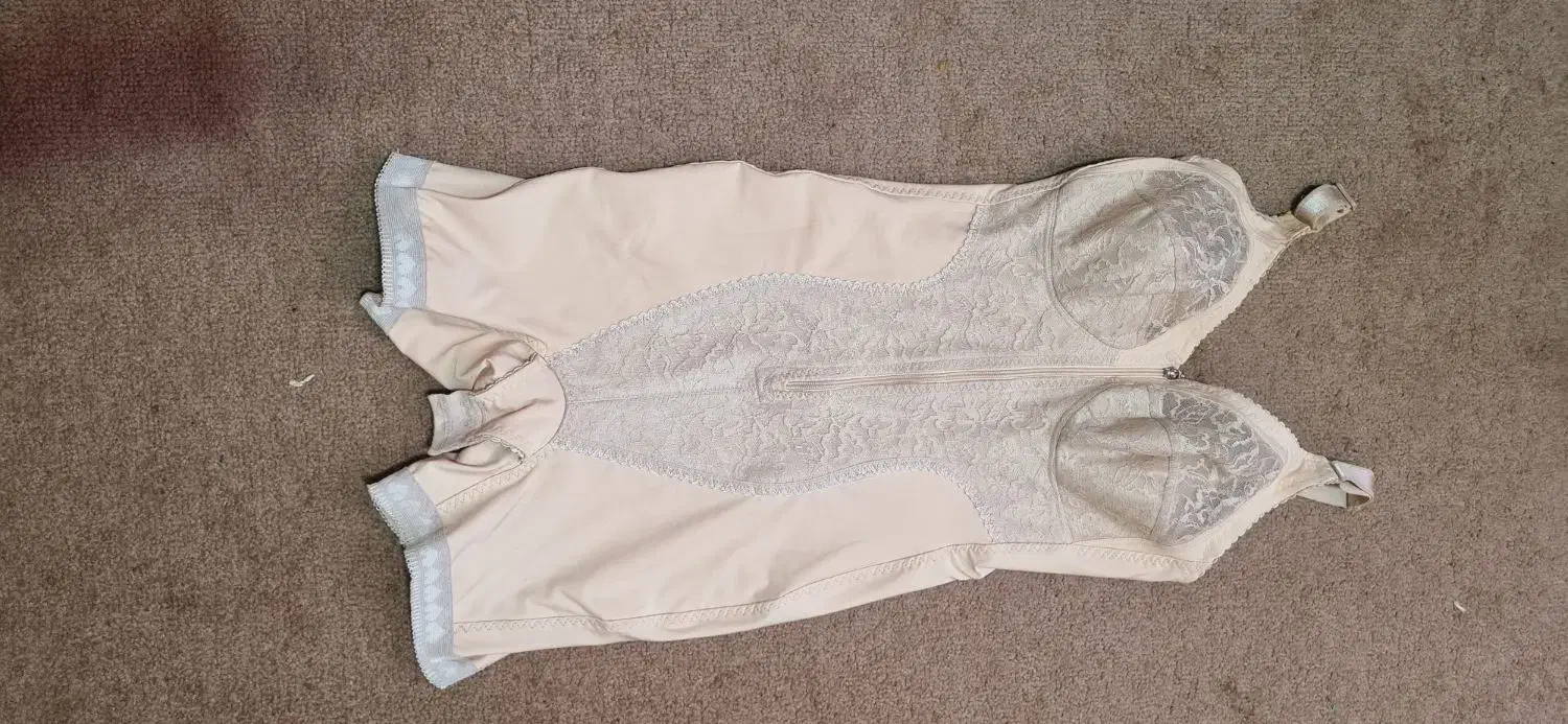 گن لاغری در حد نونو|لباس|تهران, آهنگ|دیوار