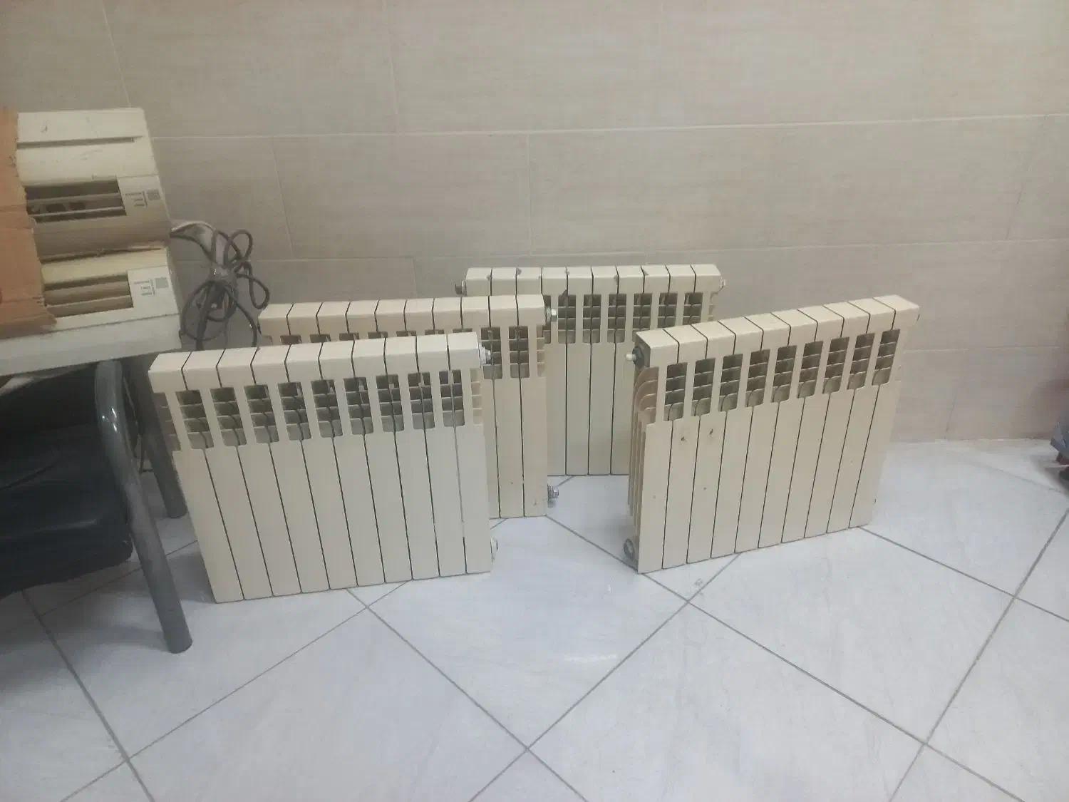 رادیاتور  سالم|آبگرمکن، پکیج، شوفاژ|گنبد کاووس, |دیوار