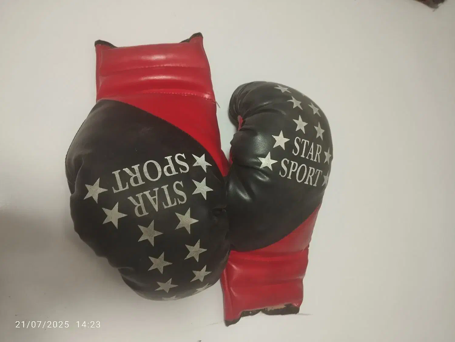 دستکش بوکس و فین شنا و حلقه تن تاک ورزشی|تجهیزات ورزشی|تهران, وصفنارد|دیوار