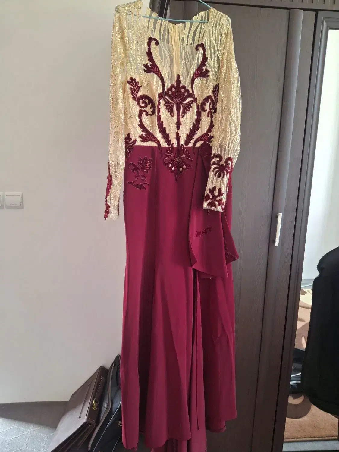 لباس مجلسی|لباس|ارومیه, |دیوار