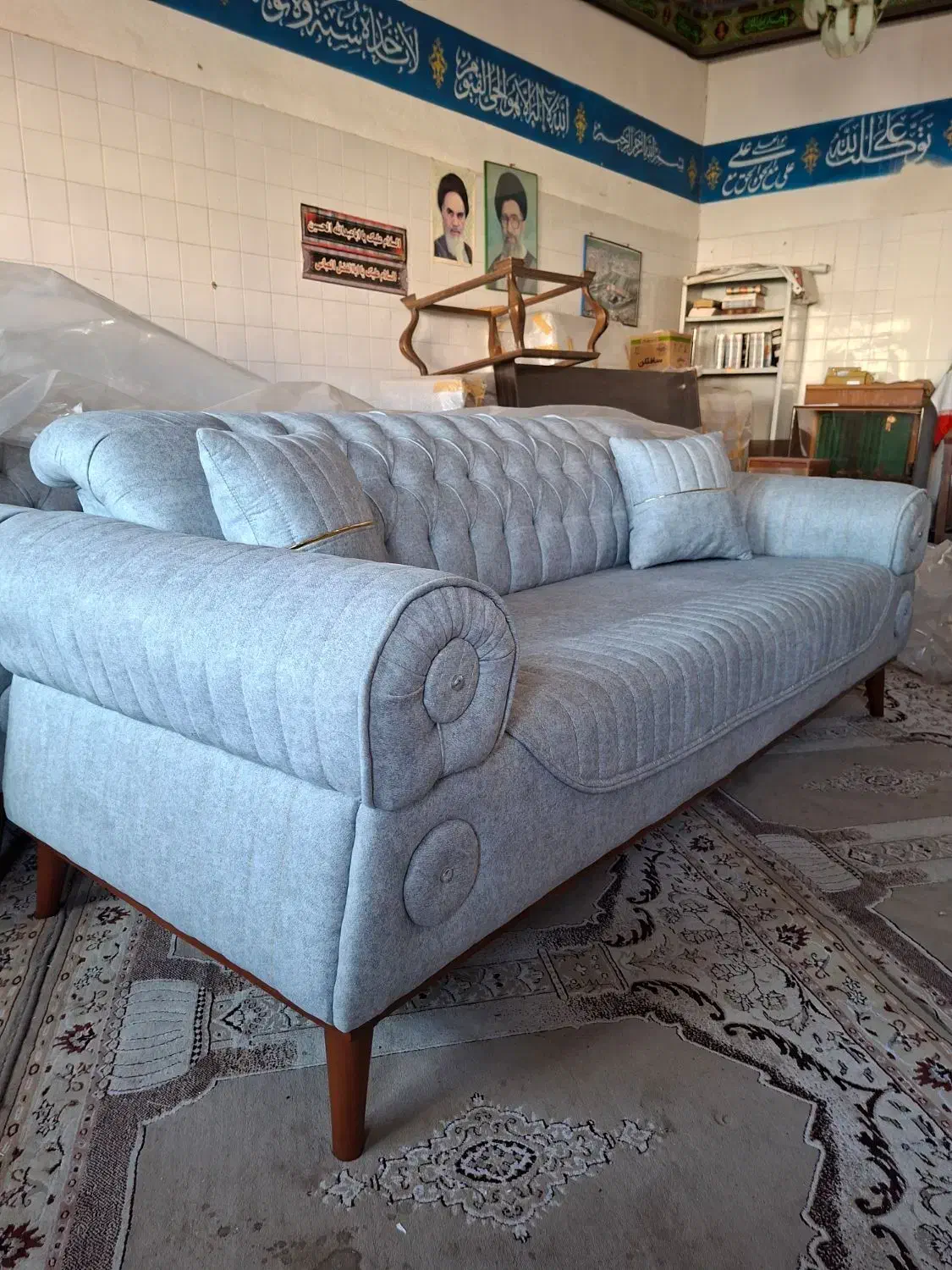 فروش مبل راحتی کاملا نو|مبلمان خانگی و میز عسلی|خلخال, |دیوار
