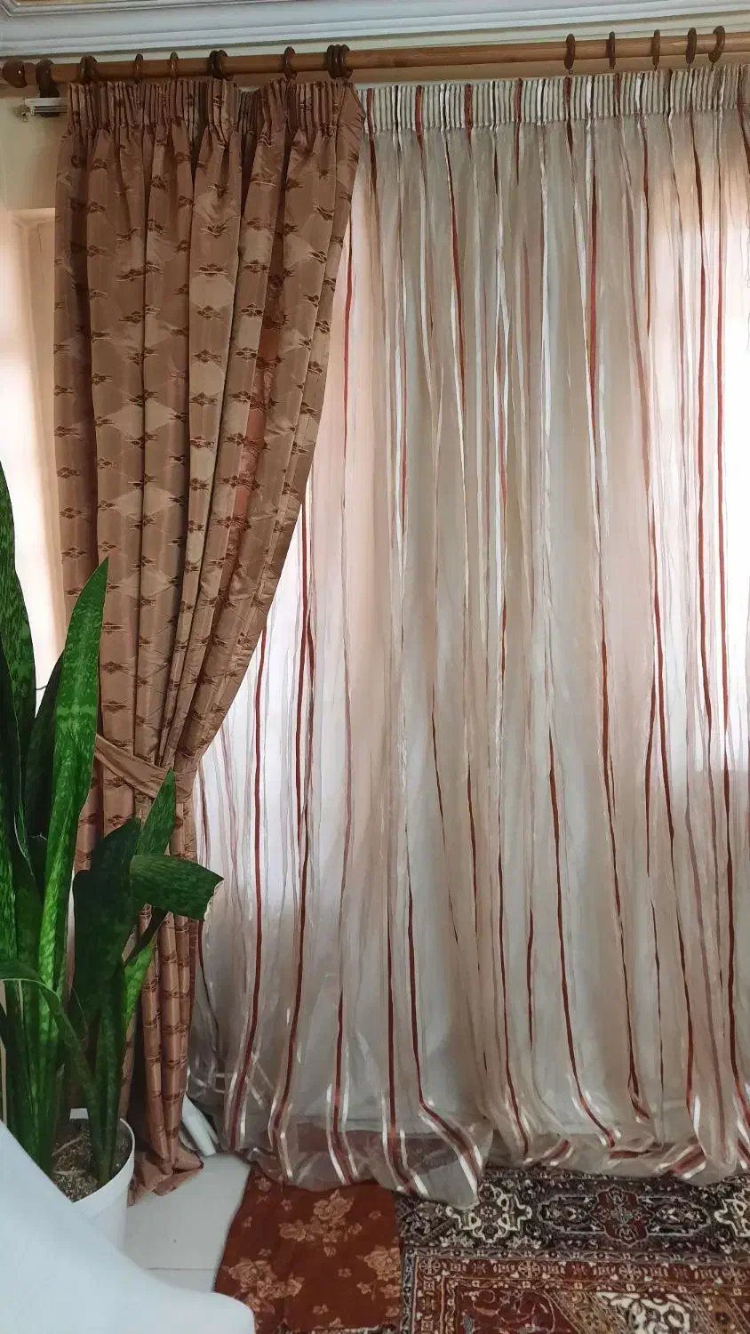 پرده پذیرایی( دو پنل و دو حریر )|پرده، رانر، رومیزی|اهواز, کیان اباد|دیوار