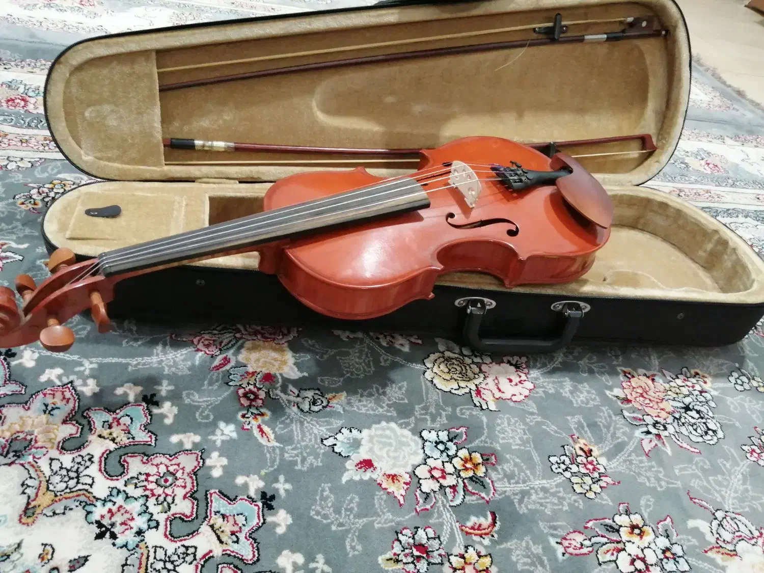 ویالن4/4 آماتی|ویولن|قدس, شهرقدس|دیوار