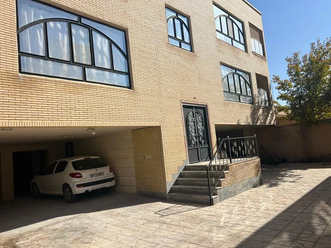 رهن و اجاره سه خواب بشارت|اجارهٔ آپارتمان|آباده, |دیوار