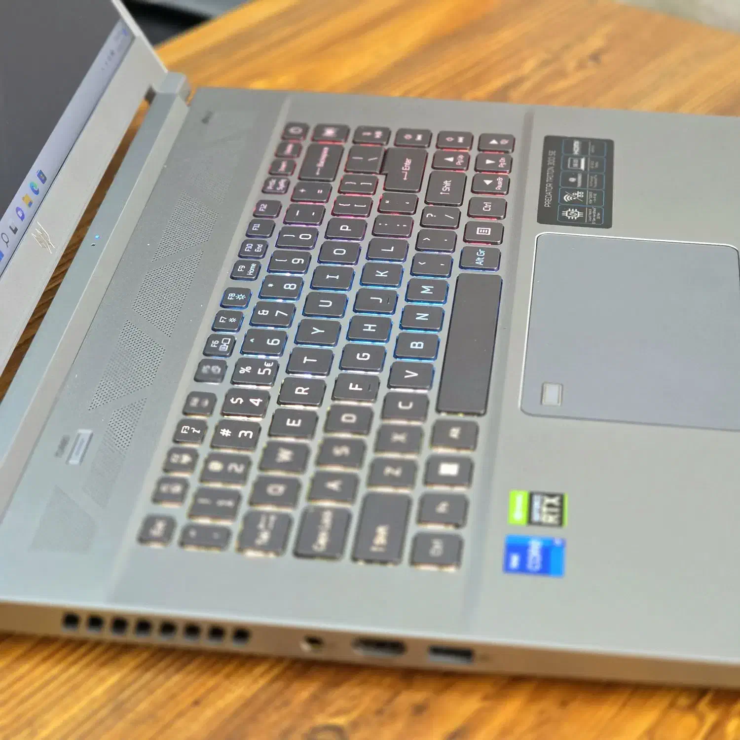 لپتاپ پرچم دار ACER Predator Triton300 خاص|رایانه همراه|شیراز, ملاصدرا|دیوار