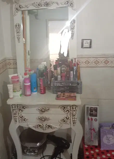 میز آرایش|مبلمان خانگی و میز عسلی|گلستان (تهران), |دیوار