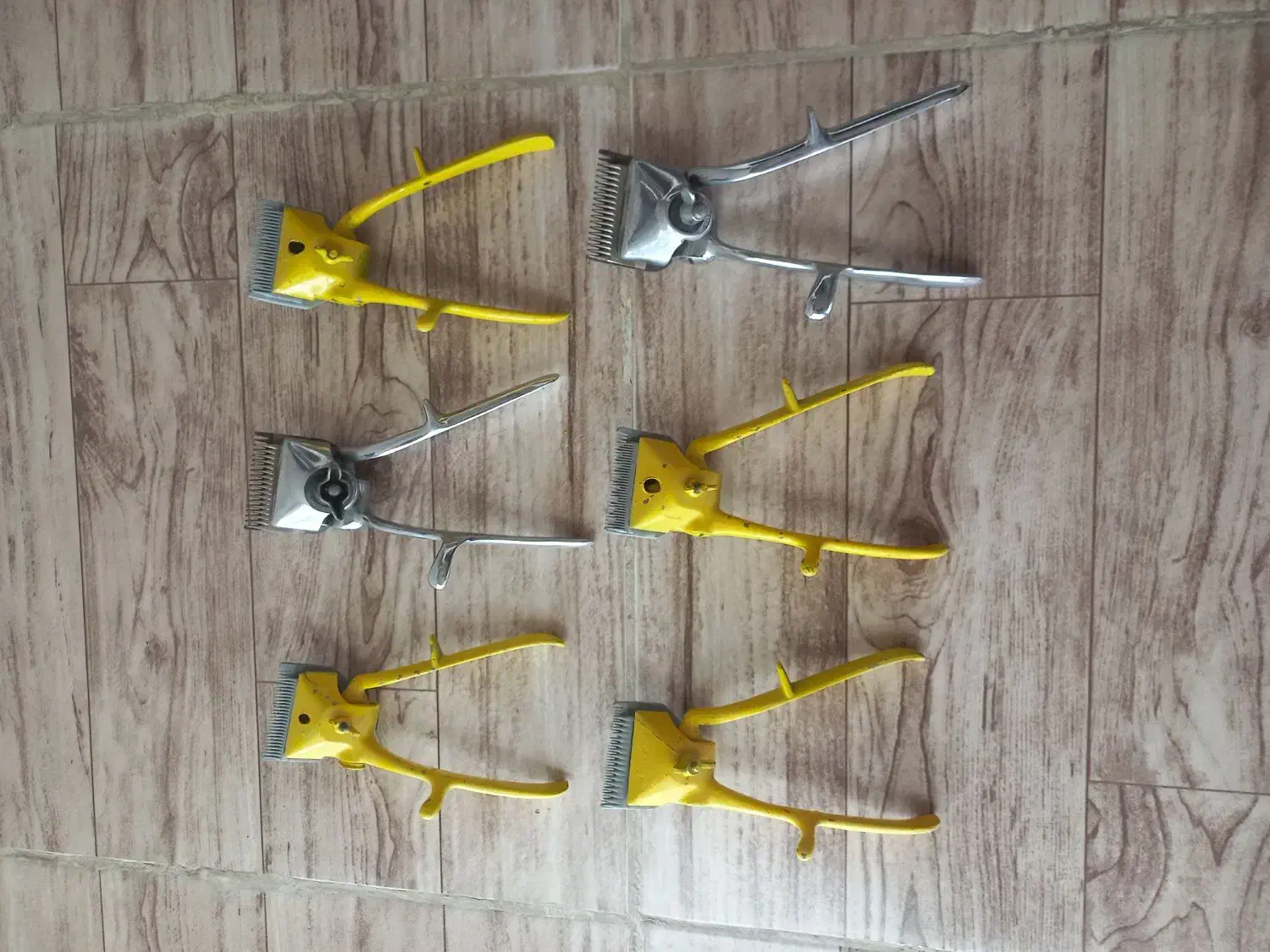 ماشین اصلاح دستی ۹۰ساله|کلکسیون اشیاء عتیقه|ساری, |دیوار