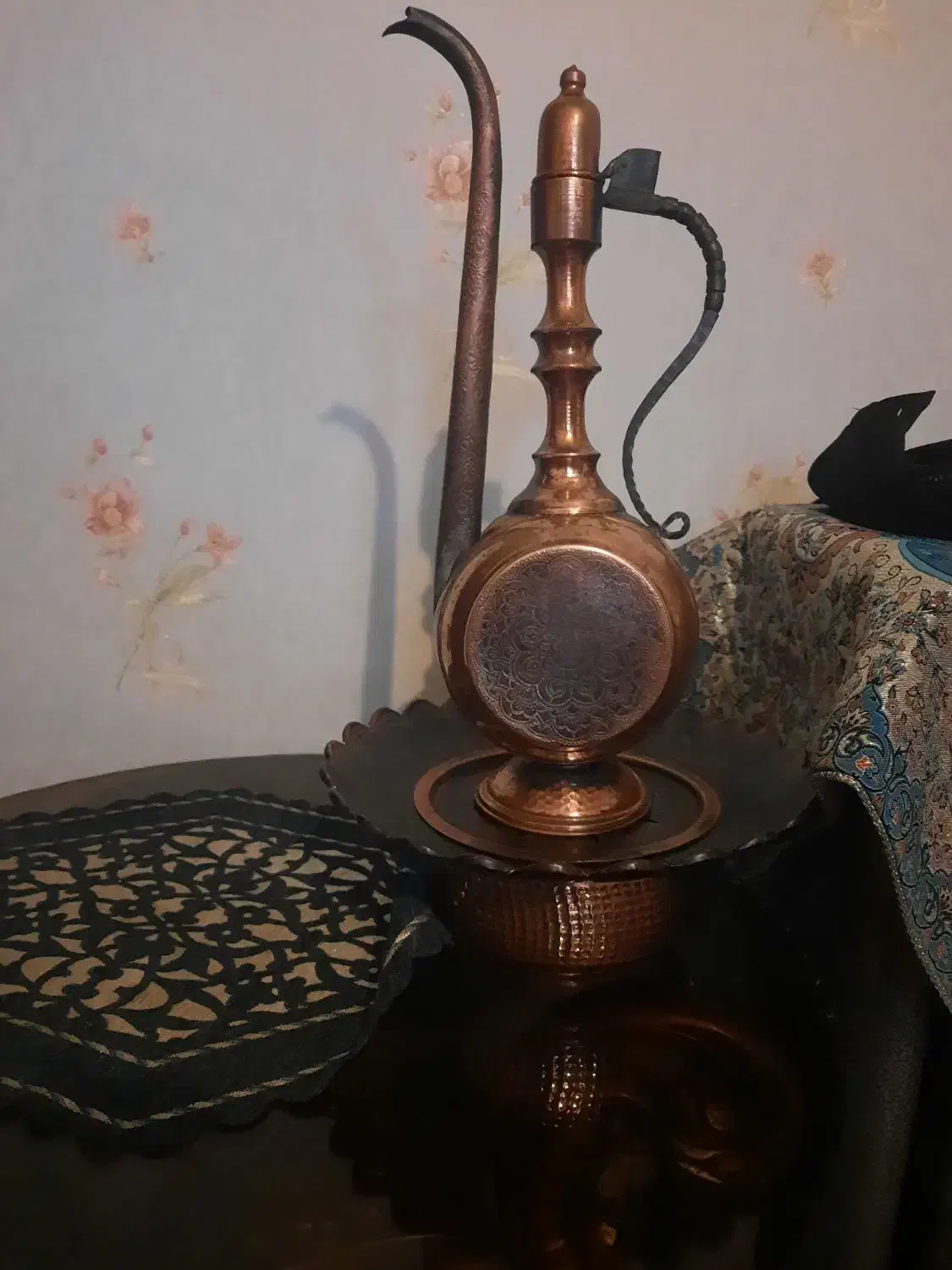 مس نو نو|کلکسیون اشیاء عتیقه|نهاوند, |دیوار