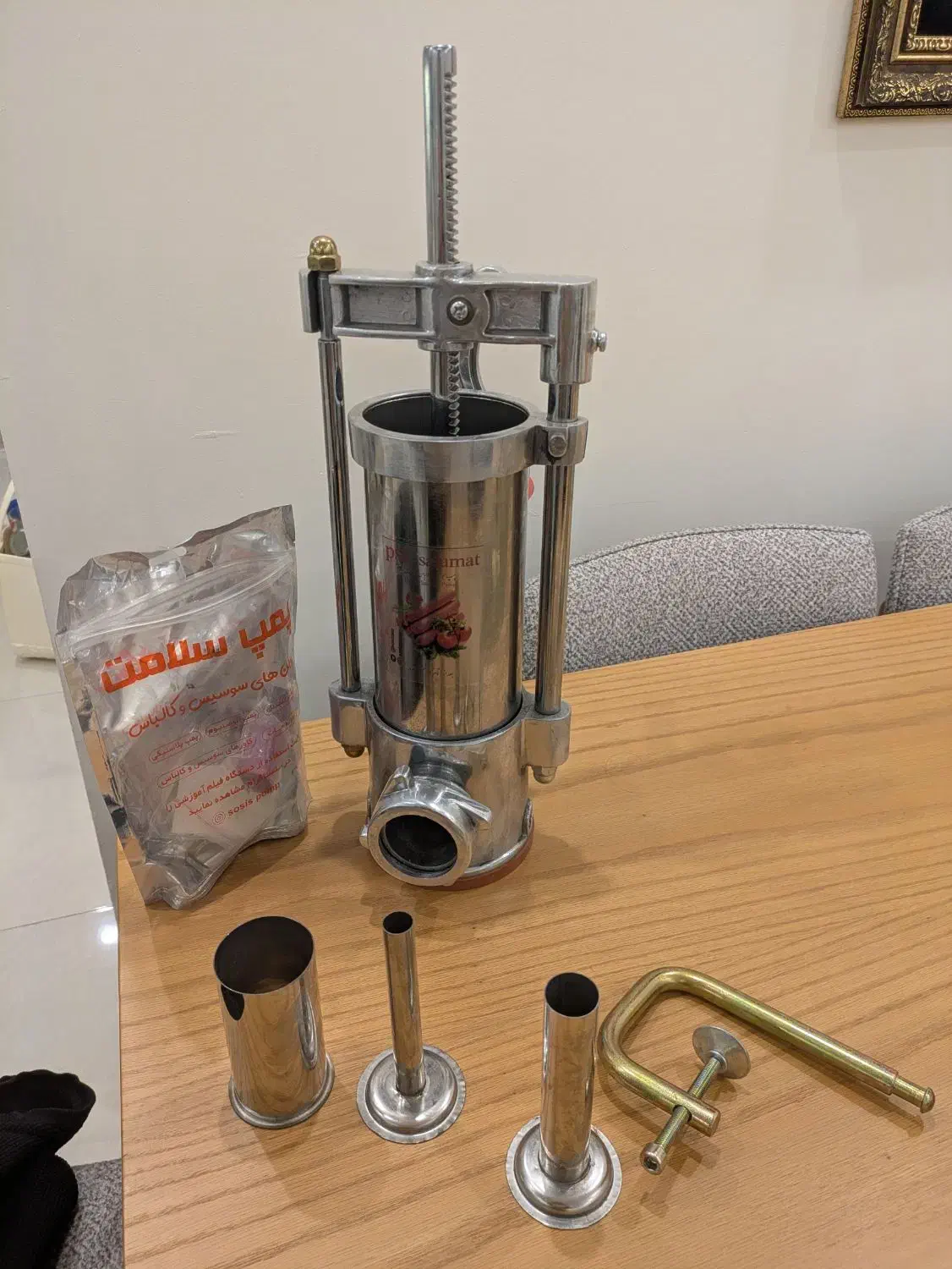 دستگاه سوسیس پرکن|کافی‌شاپ و رستوران|مشهد, جاهد شهر|دیوار