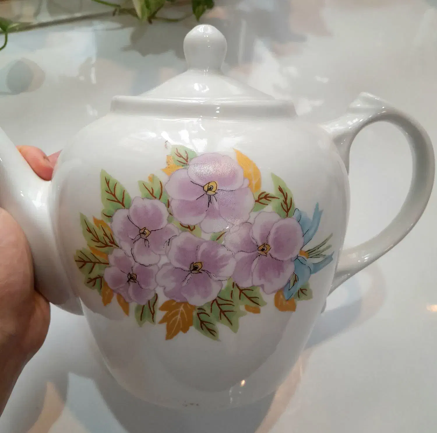 قوری خیلی بزرگ گل یاسی هیئتی کاملآ نو|قوری، کتری، قهوه‌ساز دستی|خشکبیجار, |دیوار