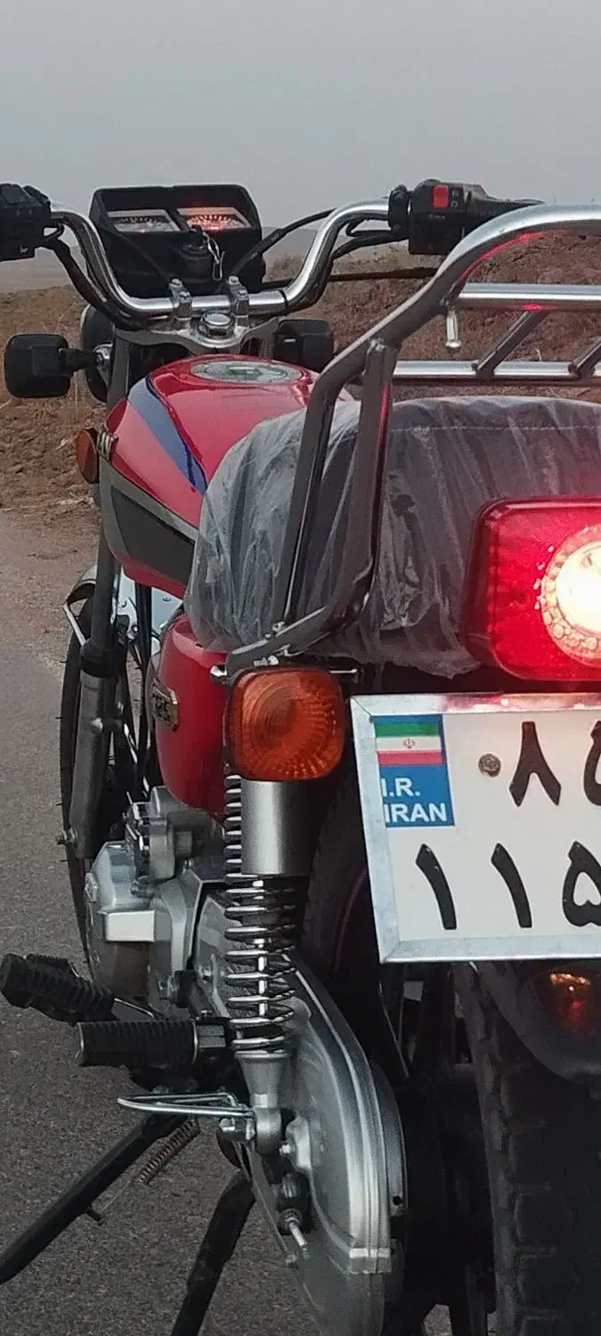 موتور احسان|موتورسیکلت|زاوه, |دیوار