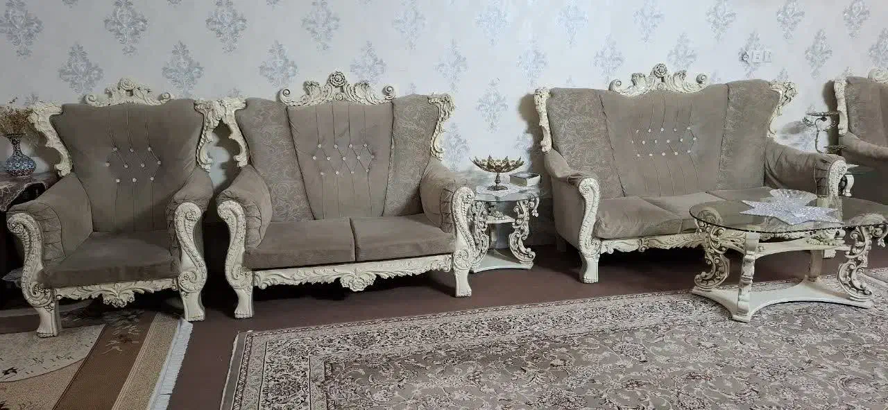 مبل|مبلمان خانگی و میز عسلی|قم, کلهری|دیوار