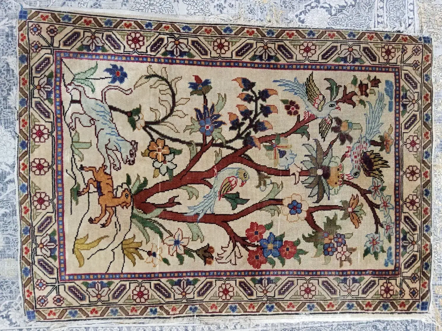 قالیچه‌عتیقه‌پشمی|فرش|هشتگرد, شهرک صنعتی هشتگرد|دیوار