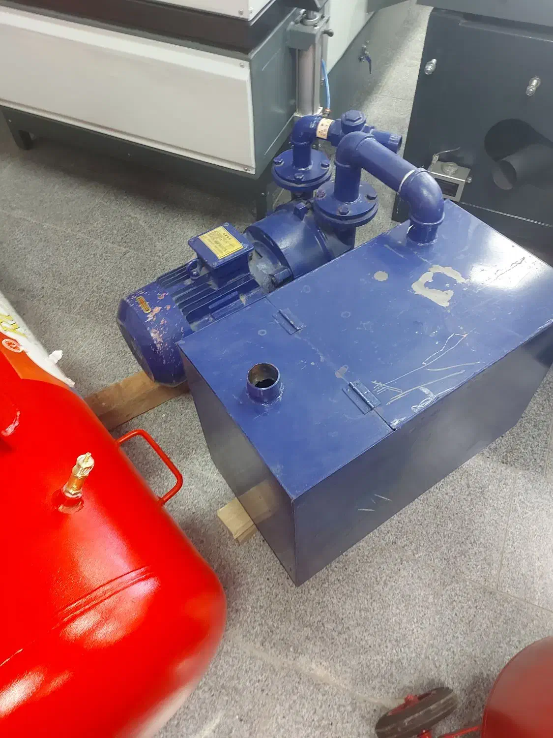 پمپ وکیوم تعمیر پمپ تعمیر لبه چسبان منحنی|خدمات پیشه و مهارت|مشهد, اسماعیل آباد|دیوار