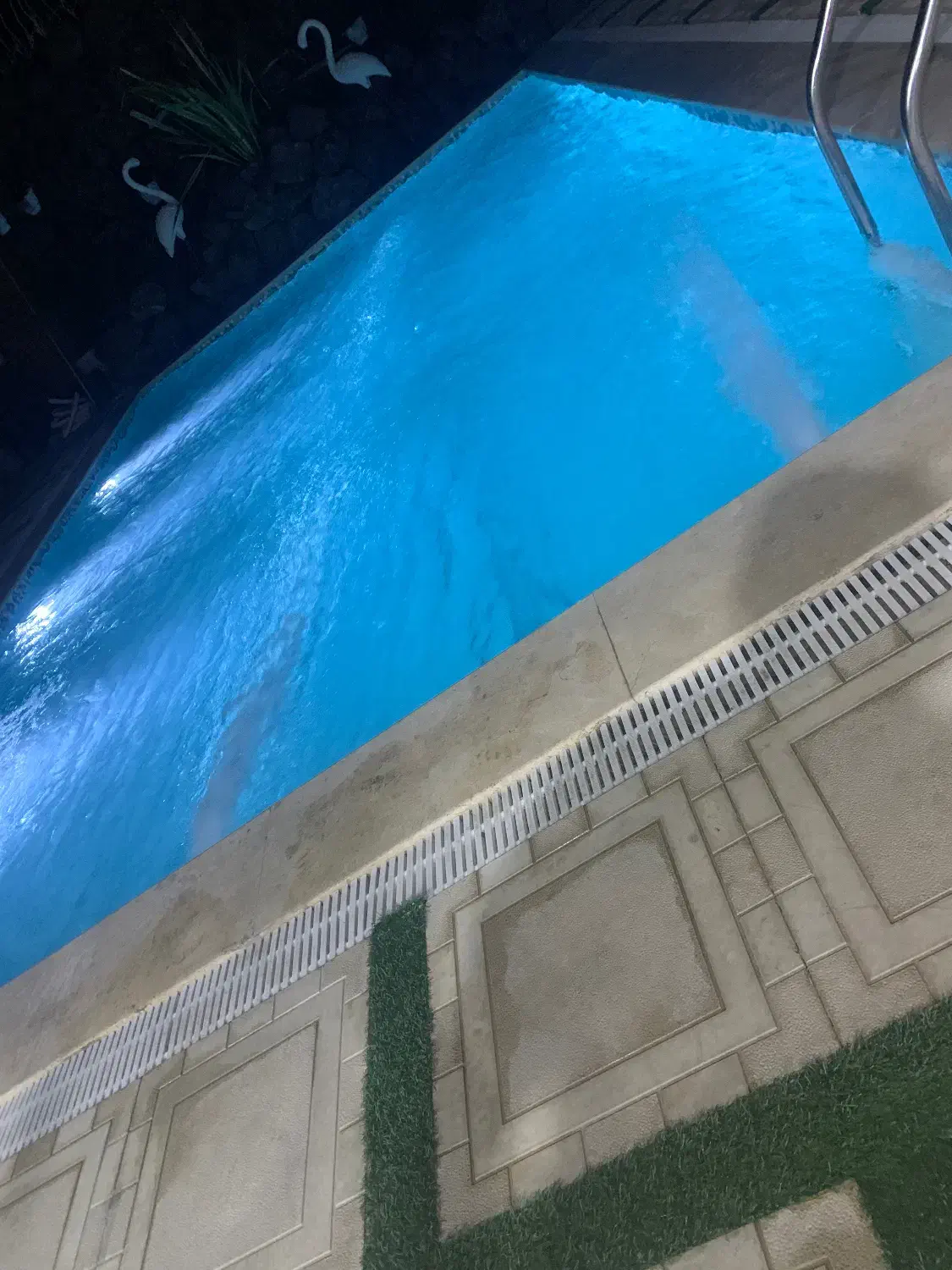 باغ ویلا استخر آب گرم|اجارهٔ کوتاه‌مدت ویلا و باغ|شهریار, اسکمان|دیوار