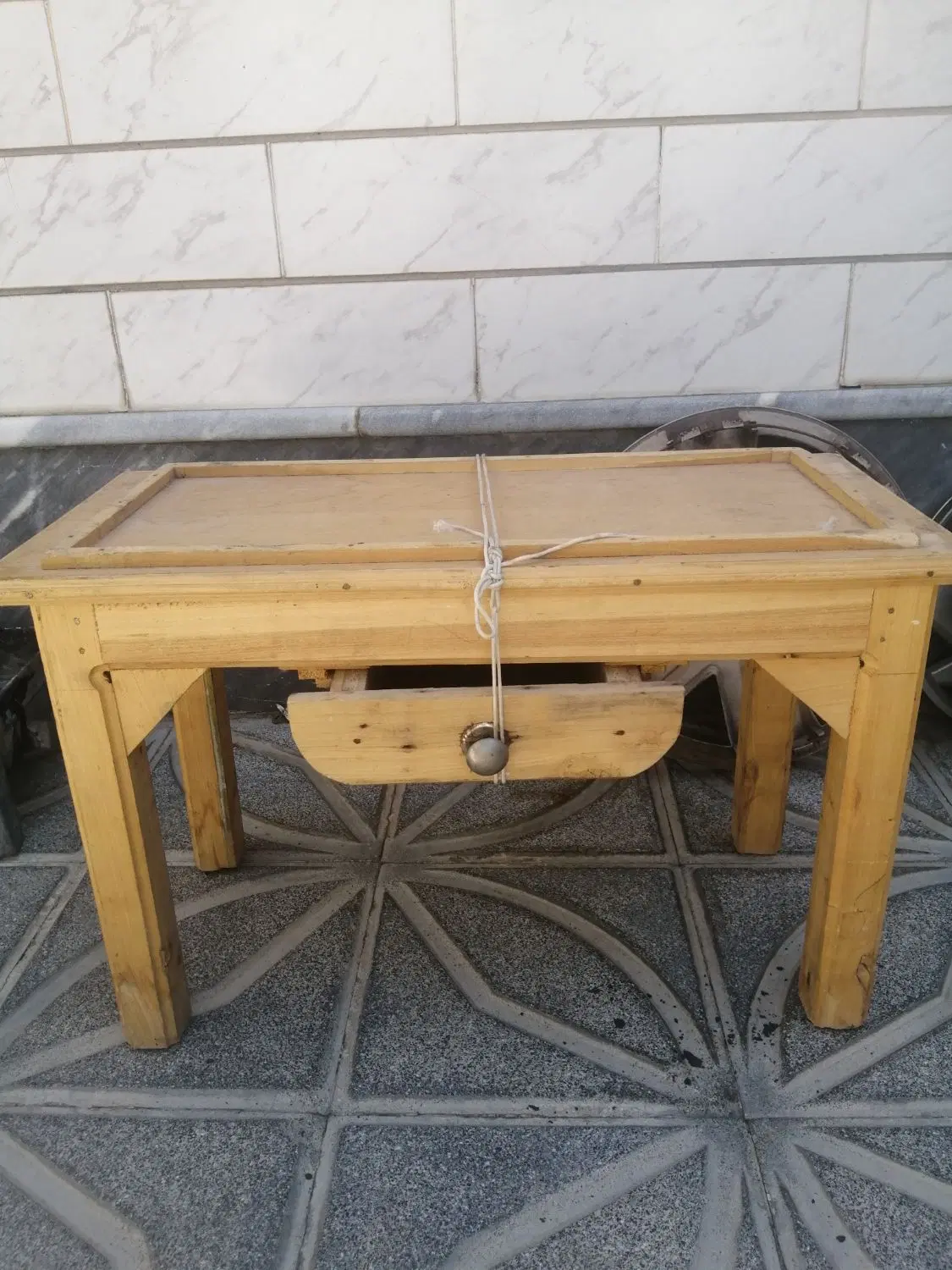 میز|چرخ خیاطی و ریسندگی|تبریز, |دیوار