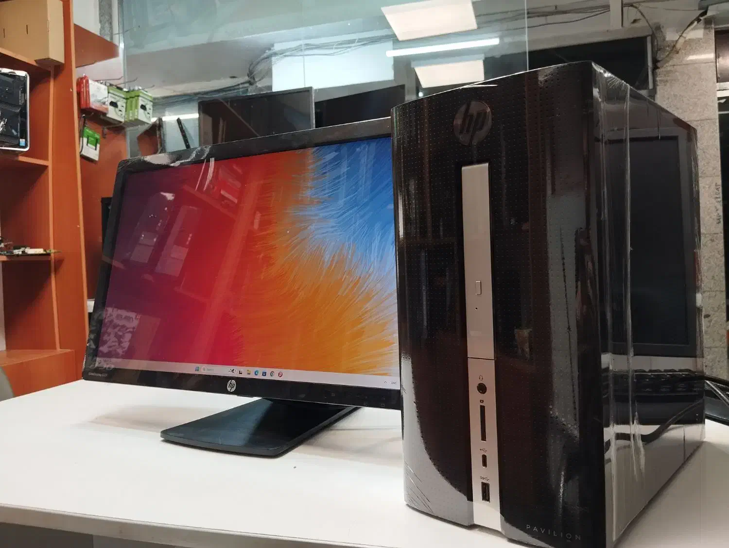 کیس صنعتی اچپی Pavilion با مانیتور 22|رایانه رومیزی|گرگان, |دیوار