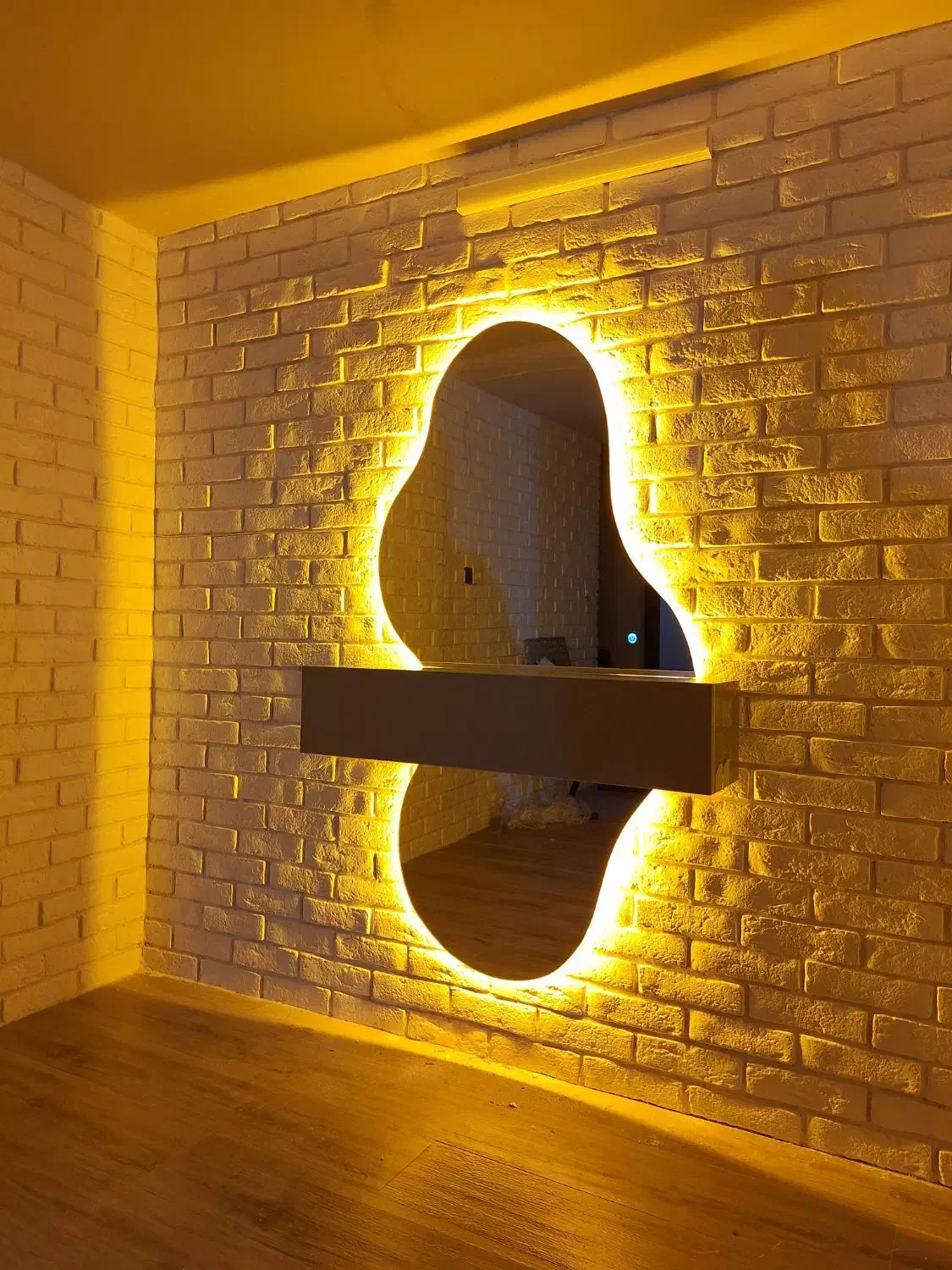 کنسول دیواری مینیمال تولید با ابعاد و رنگ دلخواه|بوفه، ویترین، کنسول|تهران, شمیران‌نو|دیوار