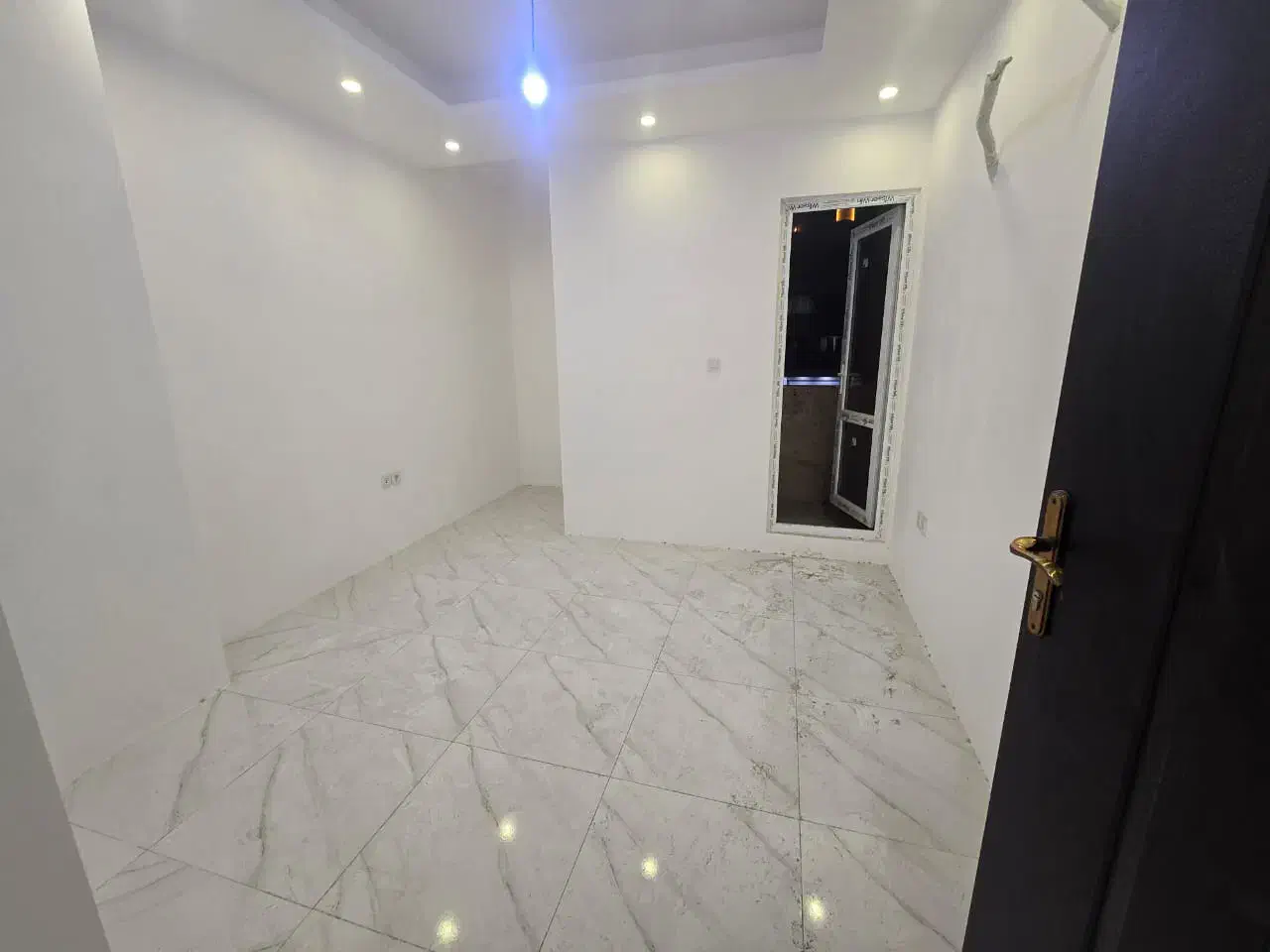 فروش آپارتمان ۱۰۰ متری/نوساز/سوم خرداد|فروش آپارتمان|بندرعباس, |دیوار