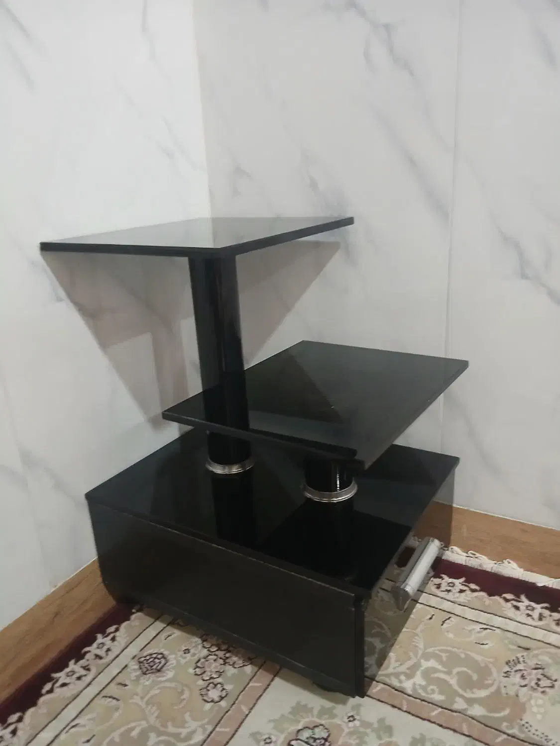 زیر تلفنی|میز تلفن|کرمانشاه, |دیوار