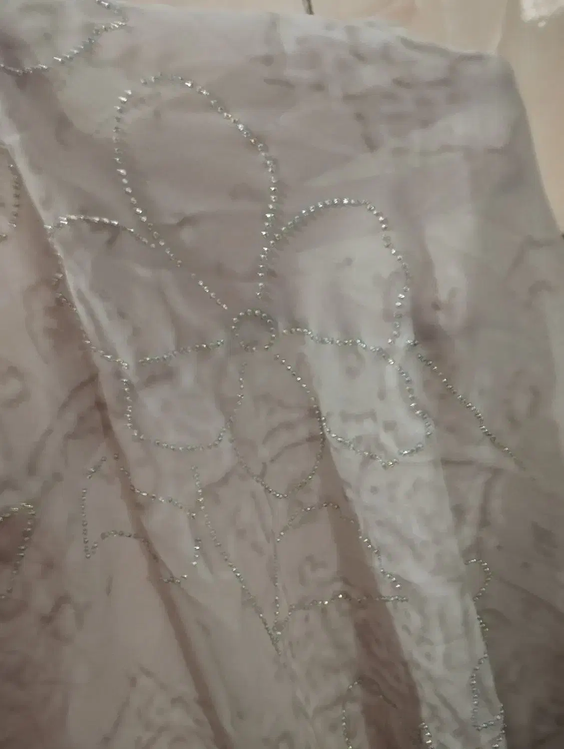 چادر نگینی|لباس|خاش, |دیوار