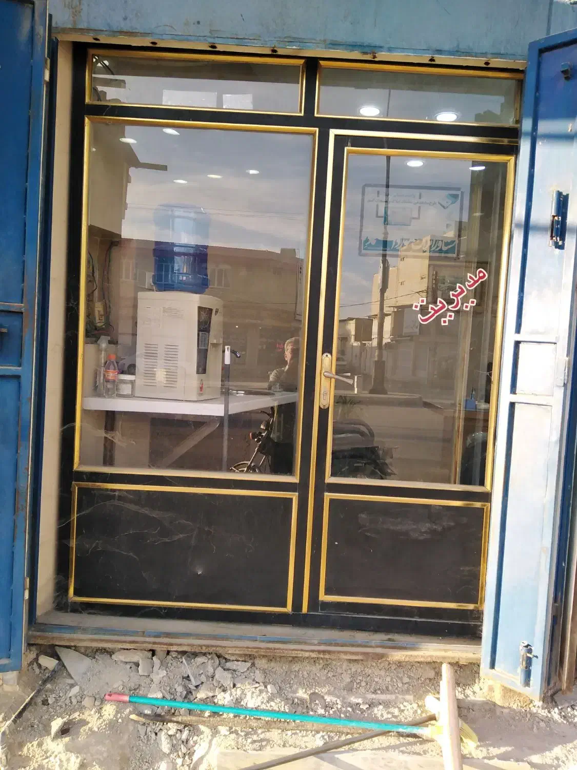 درب تاشو آهنی و الومینیوم|مصالح و تجهیزات ساختمان|برازجان, |دیوار