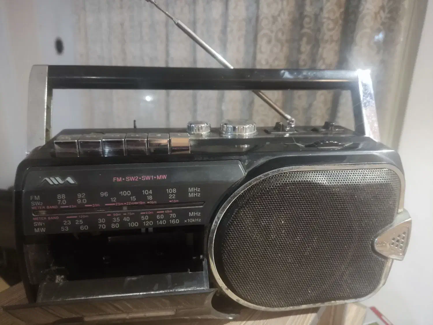 رادیو ضبط کلکسیونی|کلکسیون اشیاء عتیقه|رشت, اسماعیل آباد|دیوار