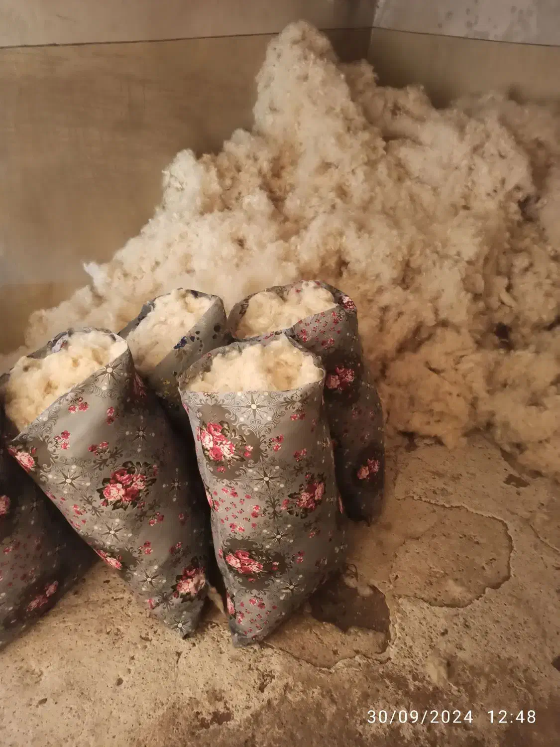 پنبه زنی و تشک دوزی جویبار حلاجی پنبه با دستگاه|رختخواب، بالش، پتو|کازرون, |دیوار