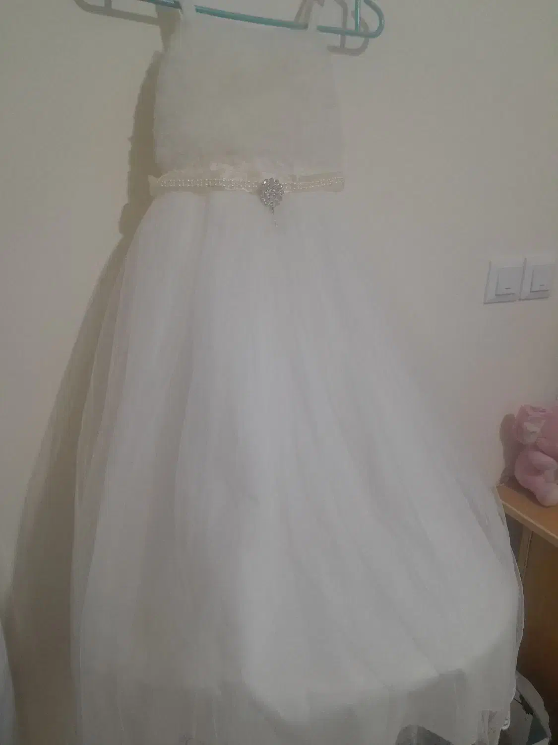 لباس عروس|لباس|تربت جام, تیپ ۳۸ زرهی تربت جام|دیوار