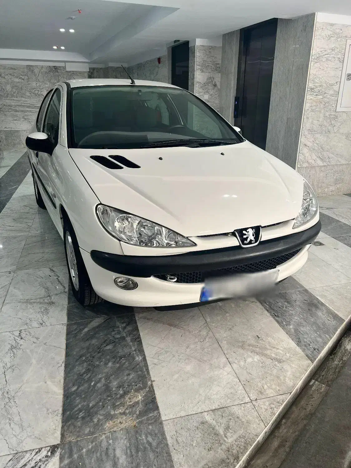 پژو ۲۰۶ تیپ ۴ مدل ۸۲|خودرو سواری و وانت|تهران, نیاوران|دیوار