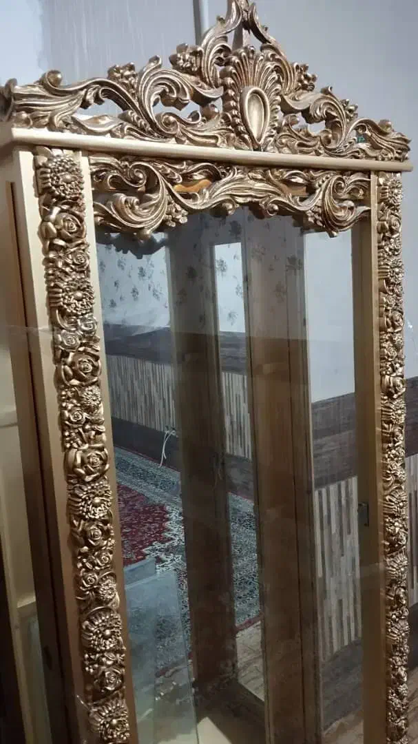 بوفه طلایی چوبی|بوفه، ویترین، کنسول|زاهدان, |دیوار
