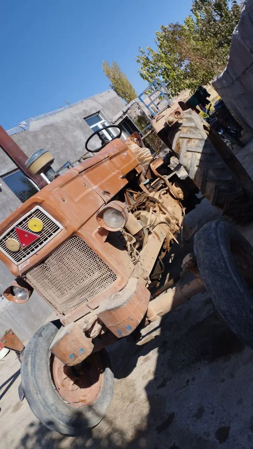 یکدسگاه تراکتور رومانی بسیار سالم|خودرو سنگین|قیدار, |دیوار