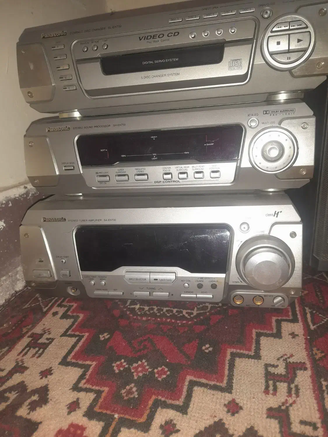 ضبط سی دی  پاناسونیک۳تیکه  و سونی ۵  تیکه سالم|سیستم صوتی خانگی|تهران, علی‌آباد|دیوار