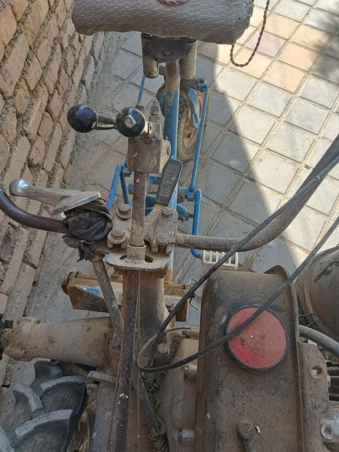 یونجه چین سه چرخ ایتالیایی|ماشینآلات صنعتی|هرند, |دیوار