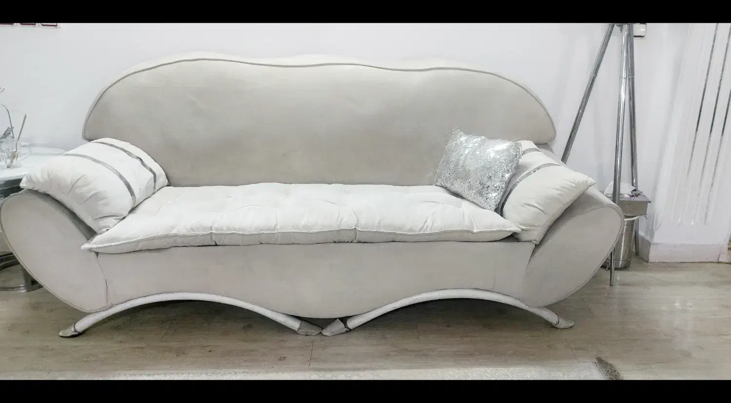 مبلمان|مبلمان خانگی و میز عسلی|رشت, لاکان شهر|دیوار