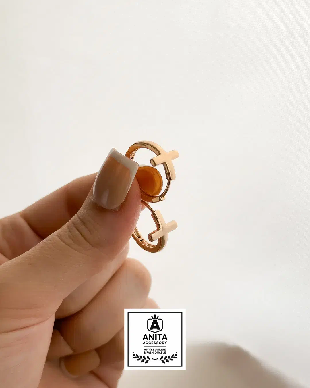 گوشواره طرح صلیبی ژوپینگ(آنیتا اکسسوری)|بدلیجات|اردبیل, |دیوار