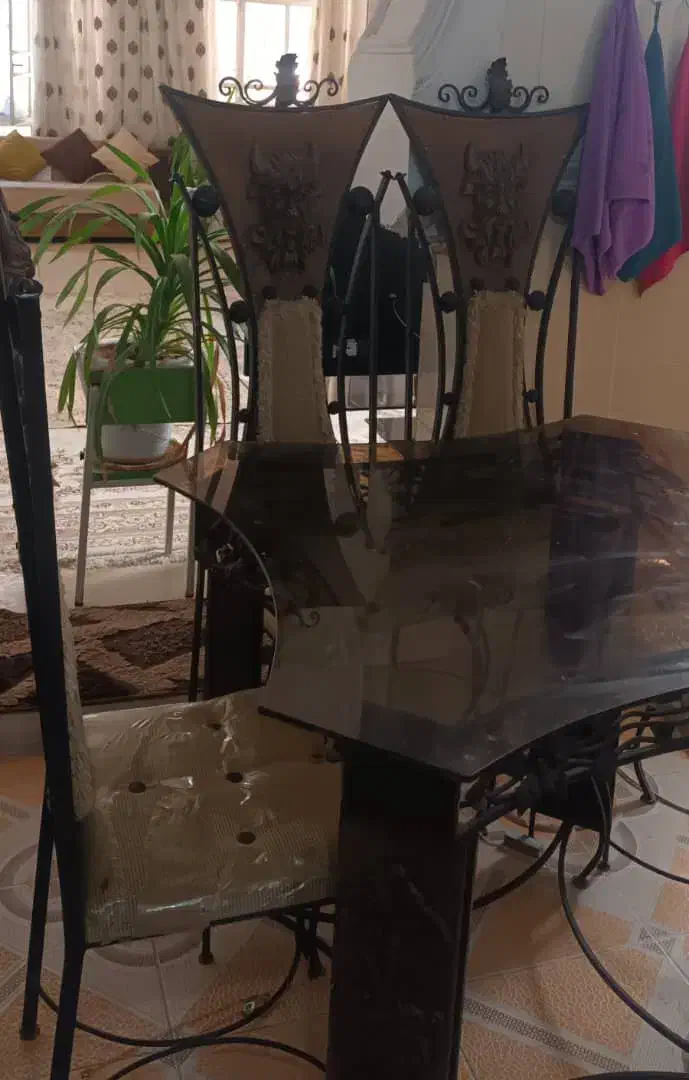 میز  وصندلی ناهار خوری|میز و صندلی غذاخوری|شیبکوه (فارس), |دیوار