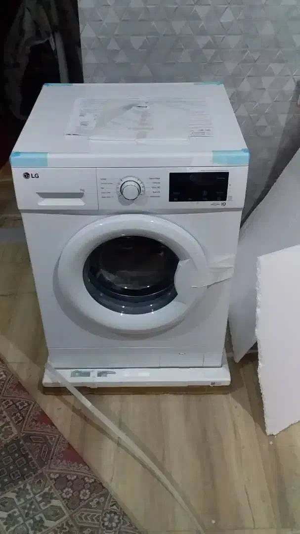ماشین لباسشویی وارداتی LG آکبند 7 کیلویی|ماشین لباسشویی و خشککن لباس|اهواز, پردیس|دیوار