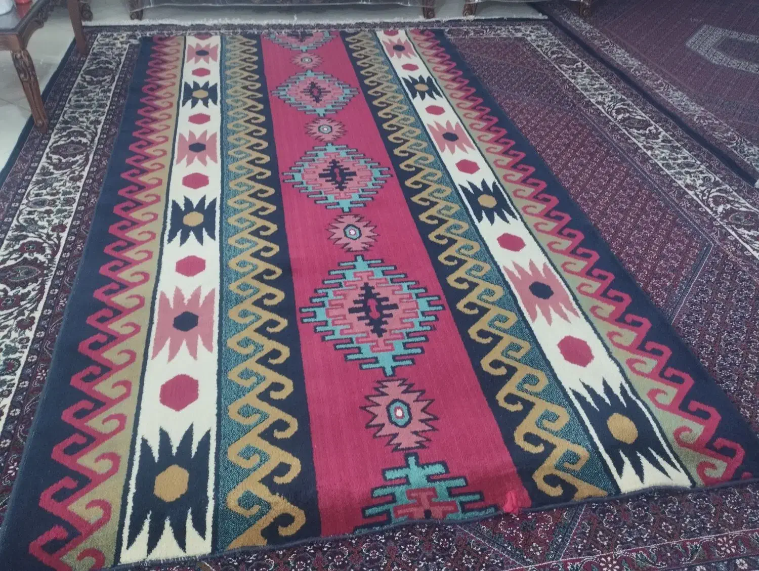 یک عدد فرش آشپز خانه|فرش|کرج, خرمدشت|دیوار