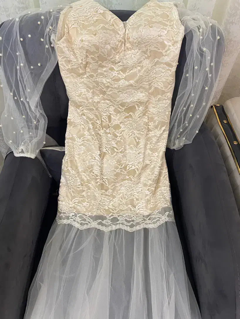 پراهن ماکسی|لباس|رشت, گلزاران|دیوار